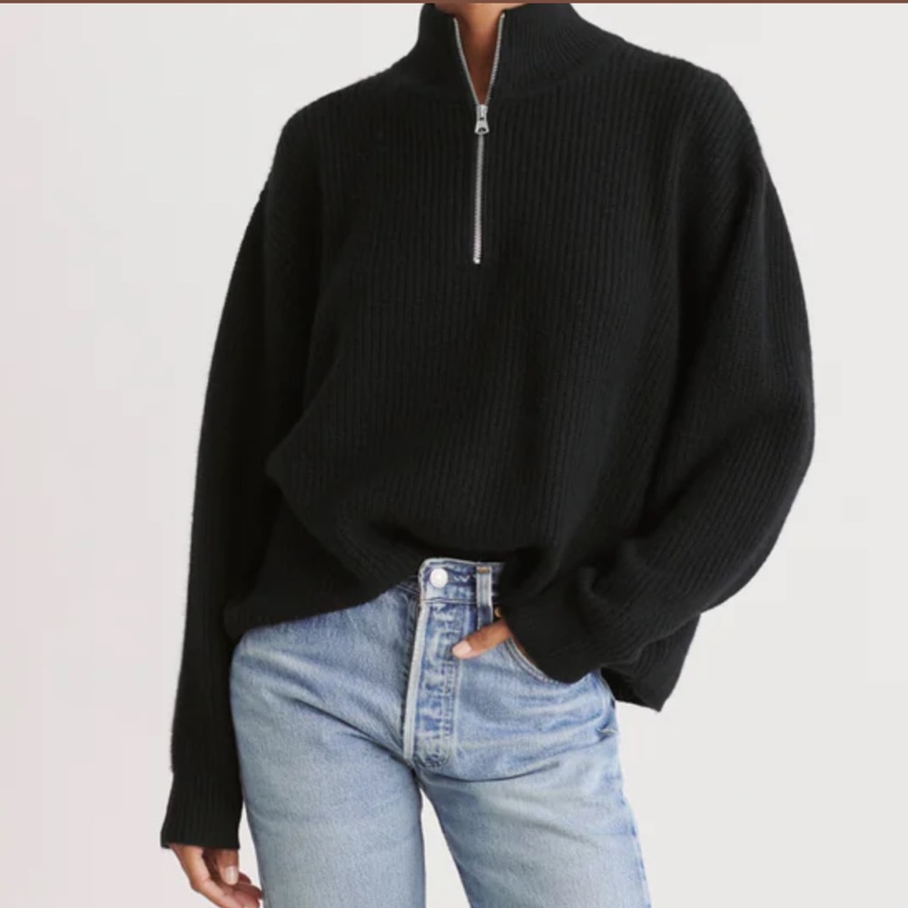 Cashmere Half Zip Size Medium color black
